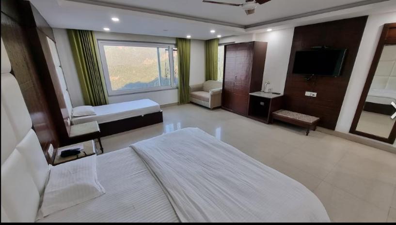 Deep Hotel Mussoorie Eksteriør bilde