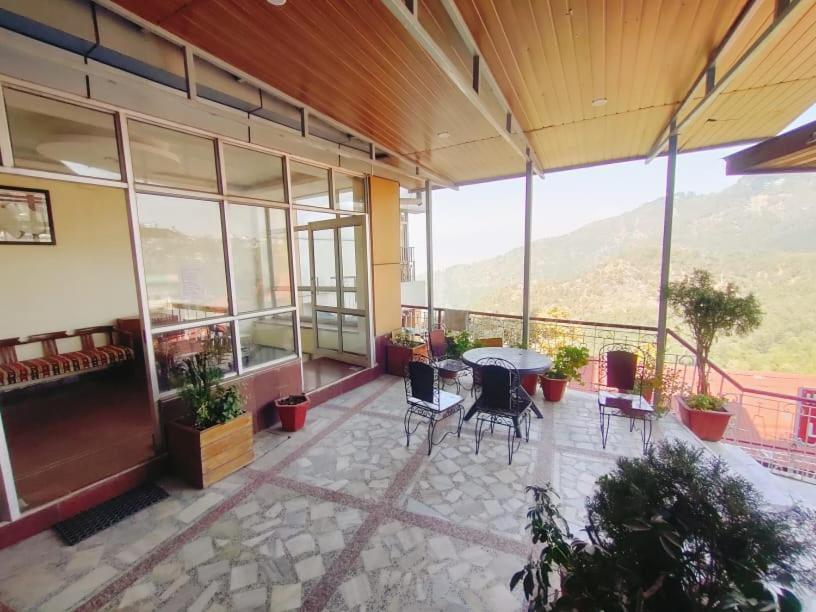 Deep Hotel Mussoorie Eksteriør bilde