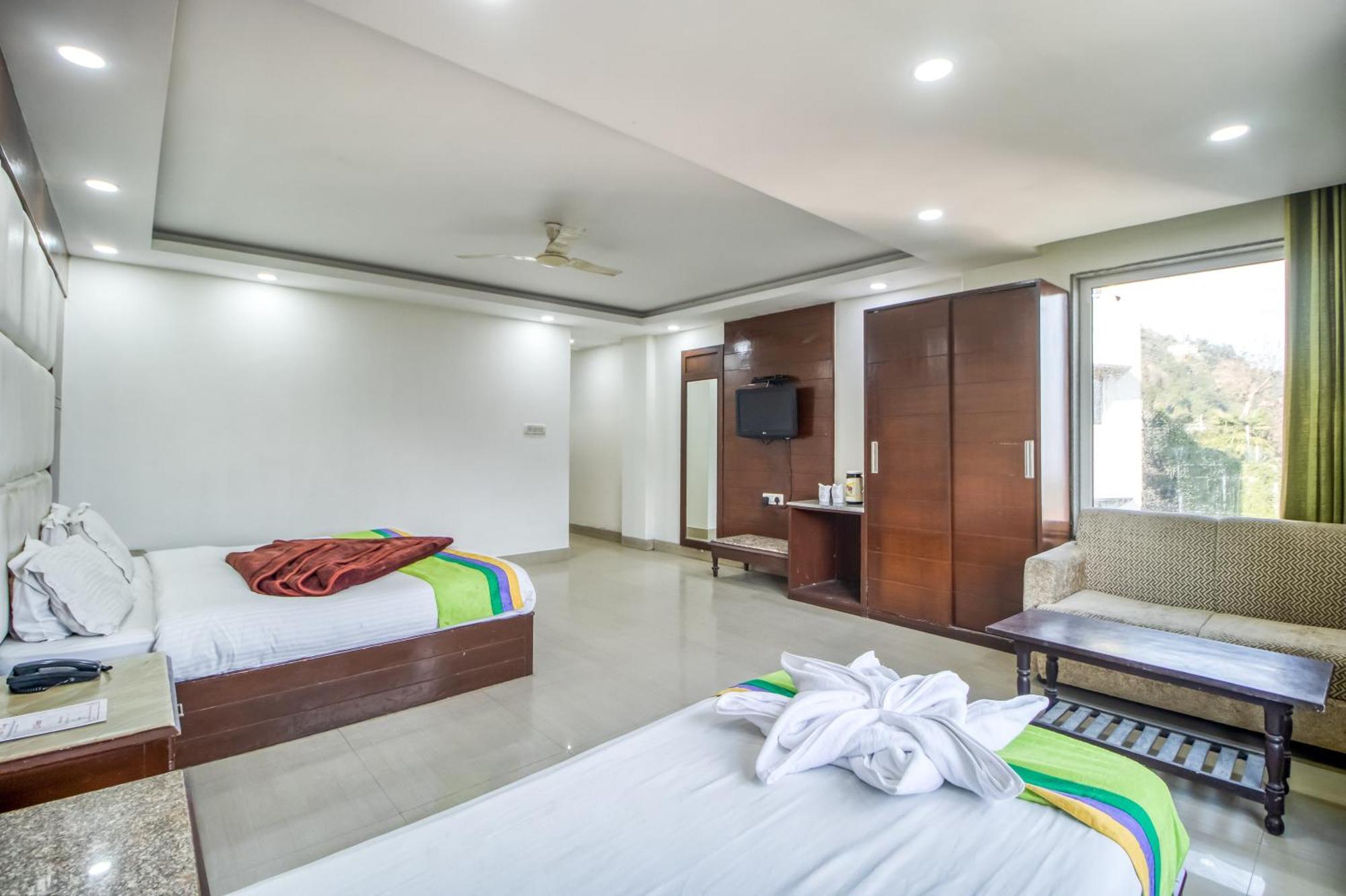 Deep Hotel Mussoorie Eksteriør bilde